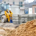 Überflutung durch Bauarbeiter