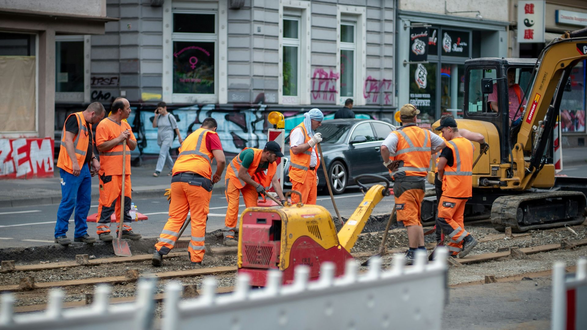 fachkraeftemangel-bau-deutschland-statistik